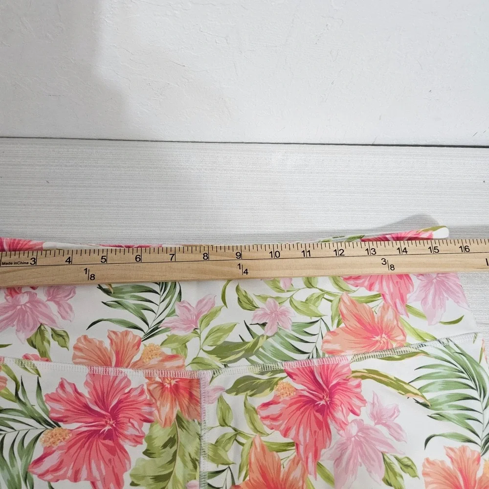 Hurley Womens Rash Guard and Swim Shorts Set Floral UPF 50 sz XL beach vacation - Picture 9 of 15